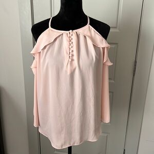 Cliche Sz M‎ blush 🍑 cold shoulder bell sleeves blouse top